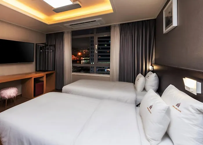 Central Park Hotel Busan